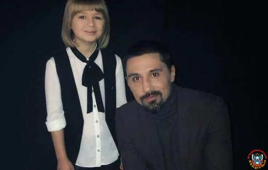 Ростовская 9-летняя исполнительница "Кукушки" и Дима Билан обменялись "сладкими" любезностями в соцсети