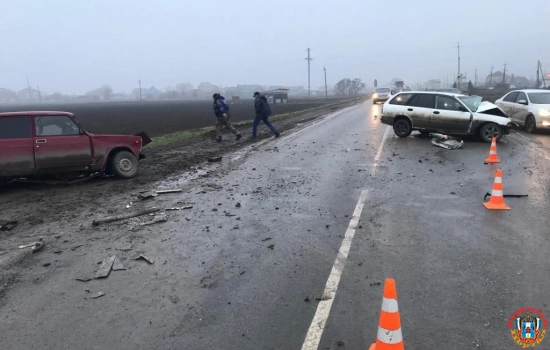 На трассе в Азовском районе в ДТП погибла 19-летняя девушка