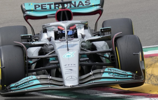 "Формула-1". Расселл прервал серию неудач для Mercedes