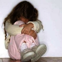 На Дону дедушку подозревают в домогательствах к маленькой внучк