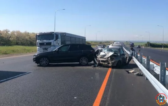 После ДТП двое взрослых и ребенок попали в больницу