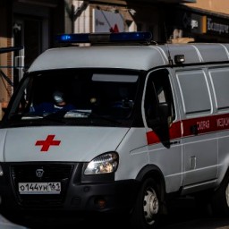 На границе Ростовской области с Украиной зафиксировали машину скорой помощи и медтакси