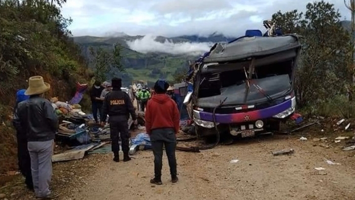 В Перу 20 человек погибли в автокатастрофе