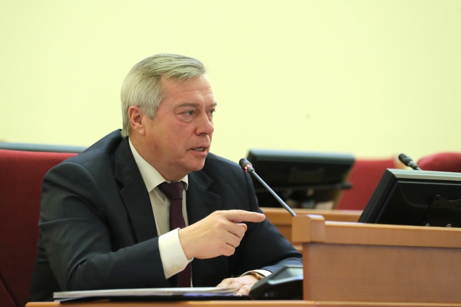 Губернатор Ростовской области стал получать меньше негатива в соцсетях
