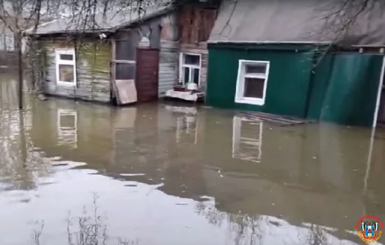 300 тысяч жителей страдают от потоплений из-за дождей