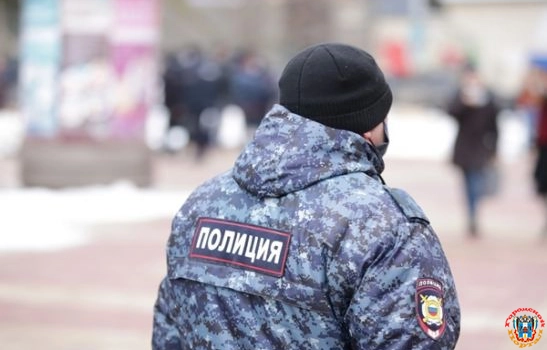 В Азовском районе жители хутора приняли сверток с наркотиками за взрывчатку