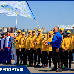Сезон открыт: публикуем самые яркие кадры с фестиваля гребных видов спорта