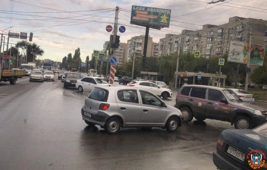 В Ростове из-за поломки светофора на улице Малиновского образовалась пробка