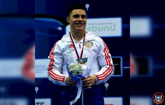 Ростовский гимнаст Никита Нагорный завоевал золотую медаль чемпионата России в опорном прыжке