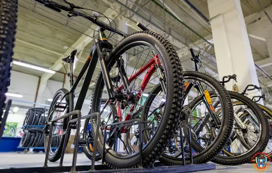 В России впервые запустили серийный выпуск велосипедов с карбоновыми рамами