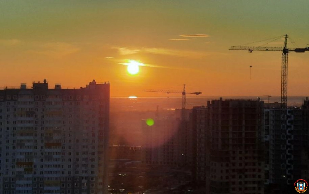 Жителей Ростова напугал похожий на взрыв звук 1 апреля