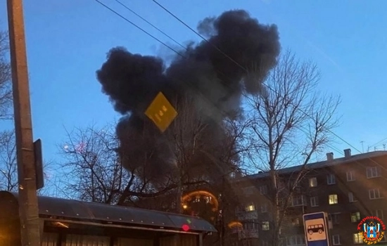 СК возбудил дело после падения Су-30 на жилой дом в Иркутске