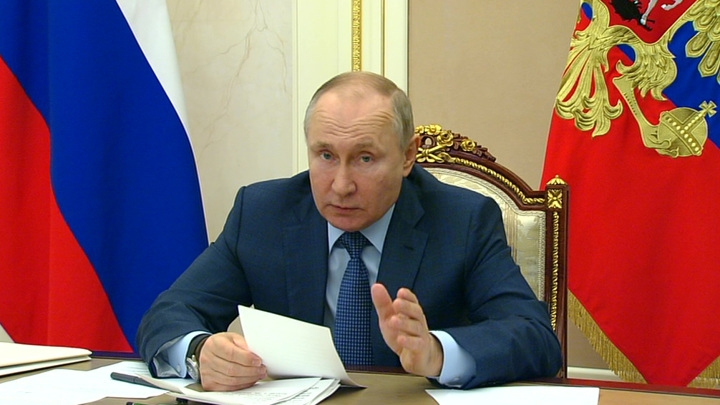 Путин попросил ФАС проанализировать быстрое подорожание жилья