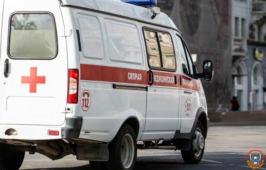 Посреди улицы в Ростове умерла 37-летняя женщина