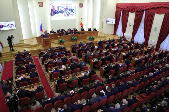 Заместители губернатора Ростовской области отчитались о доходах