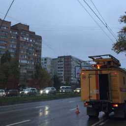 Движение троллейбуса №6 блокировано из-за обрыва проводов в СЖМ Ростова