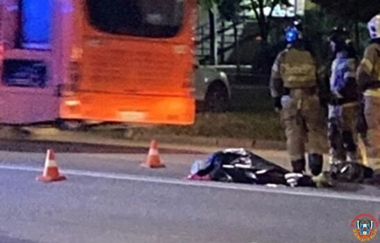 На Зорге в Ростове бабушка погибла под колесами иномарки