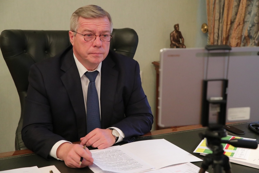 Василий Голубев не планирует вводить новые ограничения из-за коронавируса на Новый год