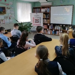 Цикл патриотических мероприятий в рамках эстафеты «Хроники Победы» проходит в библиотеках города