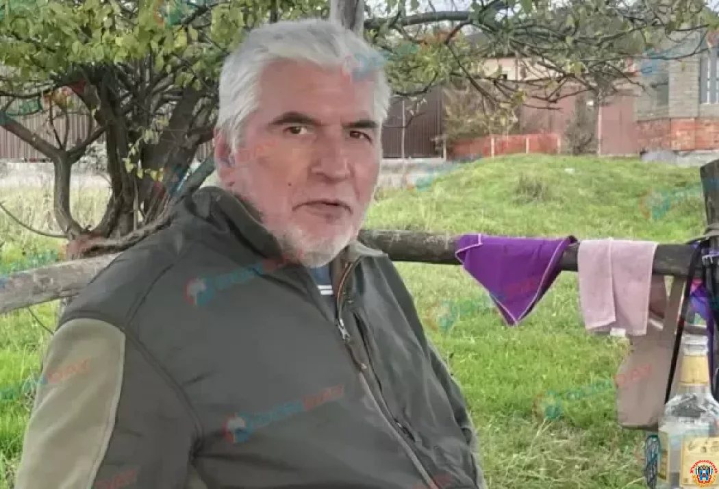 В Азове волонтёры помогают искать пропавшего мужчину с болезнью Паркинсона В Азове волонтёры помогают искать пропавшего мужчину с болезнью Паркинсона