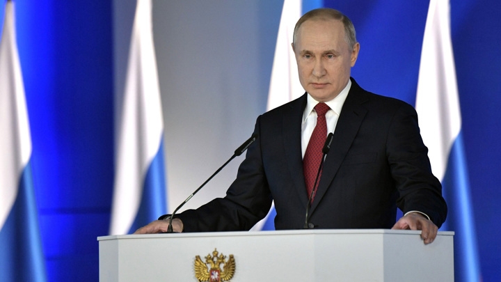 Работа не на бумаге: Путин предложил регионам проекты созидания