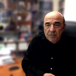Вадим Рабинович о битве между "колоссами"