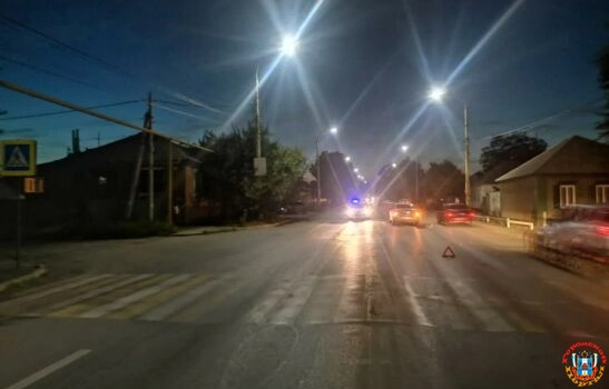 В Шахтах водитель иномарки сбил 17-летнего парня на «зебре»