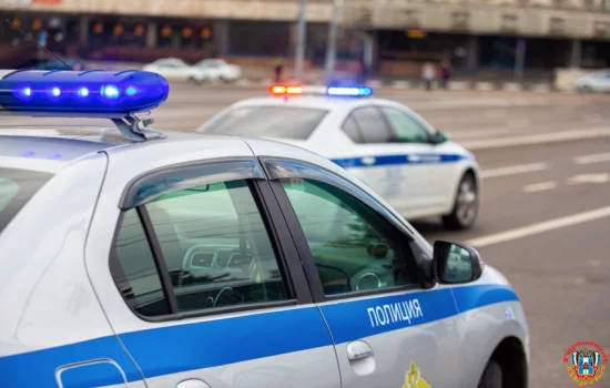 В рамках полицейской спецоперации проходят проверки водителей и квартир