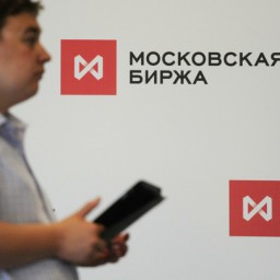 Мировые индексы упали: значимость ФРС выросла при слабом Байдене