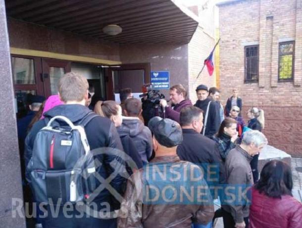 Жителей ДНР повезут в Ростовскую область за российскими паспортами на автобусах