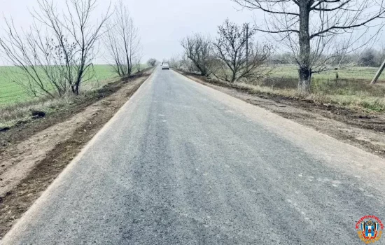 Отремонтировали дорогу к хутору Зеленый Мыс в Азовском районе