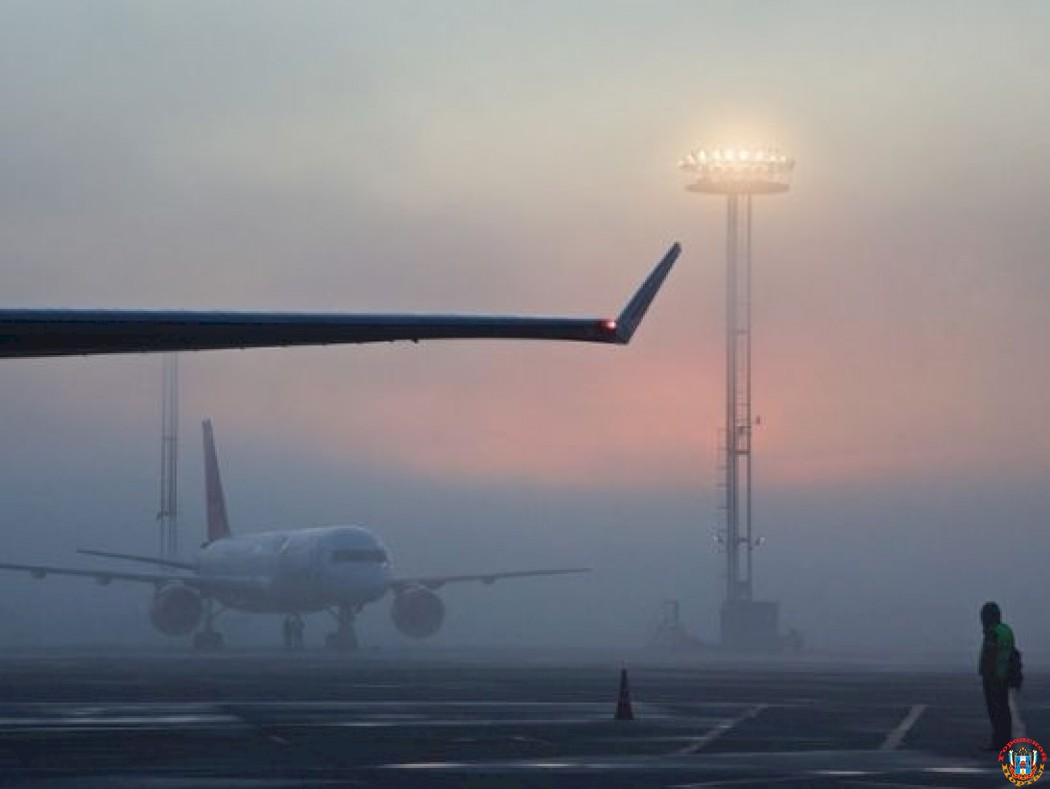 Самолет в Сочи вылетел из Платова после трехчасовой задержки