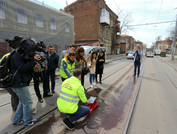 «Качество дорог в Ростове – на «четыре с минусом»: городские улицы проверила инспекция ОНФ