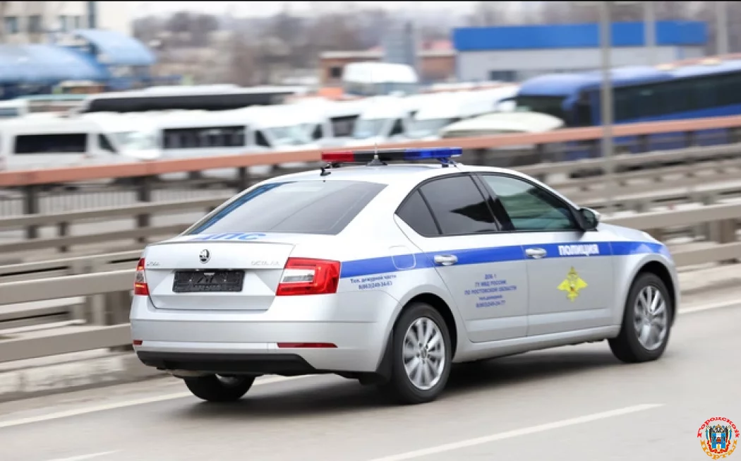 Погибших нет, восемь человек пострадали в массовом ДТП с военным грузовиком и микроавтобусом