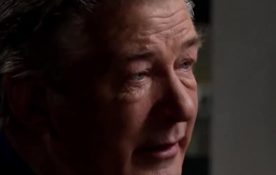 Стали известны новые детали трагедии с участием Алека Болдуина на съемках фильма "Ржавчина"