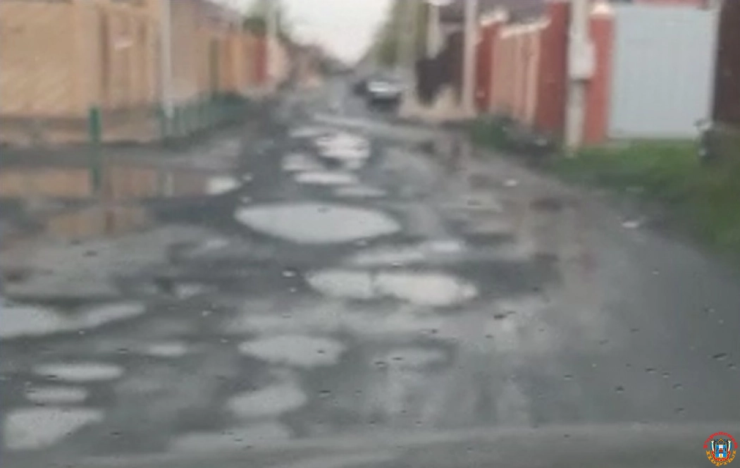 Жители хутора под Ростовом несколько лет не видели нормальных дорог