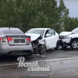 Две женщины пострадали в тройном ДТП под Ростовом