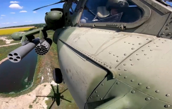 Российские ударные вертолеты уничтожили военные объекты ВСУ