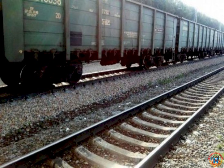 На Дону 34-летнему мужчине отрезало поездом обе ноги