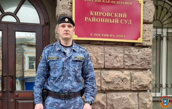 Потерявшемуся мальчику помогли судебные приставы