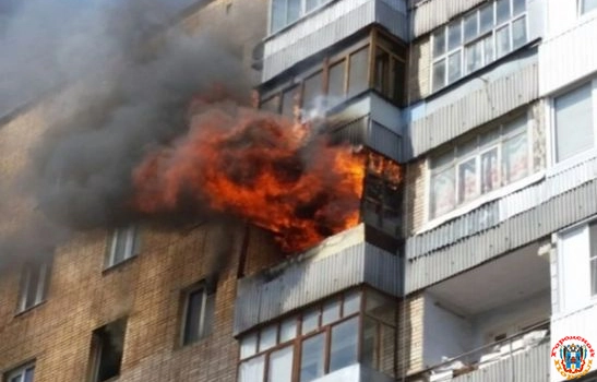 В Ростове при пожаре в квартире 43-летняя женщина погибла, надышавшись дымом
