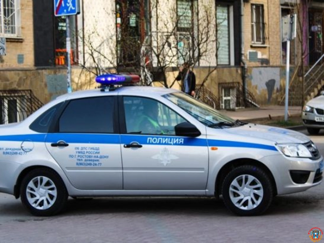 В Таганроге водитель иномарки сбил семью из трех человек