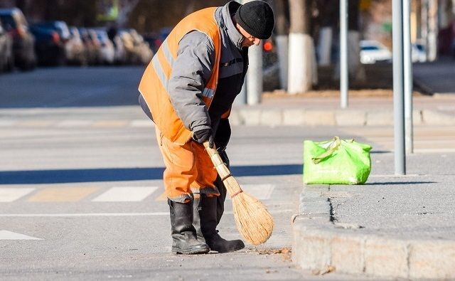 Власти Ростова отменили итоги конкурса на уборку и содержание улиц города