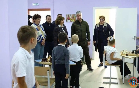 Алексей Логвиненко побывал на открытии Центра дополнительного образования в Суворовском микрорайоне