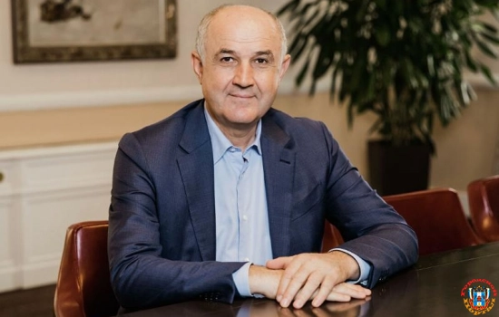 Олигарх Али Узденов поддержал идею восстановления памятника Екатерине II в Ростове