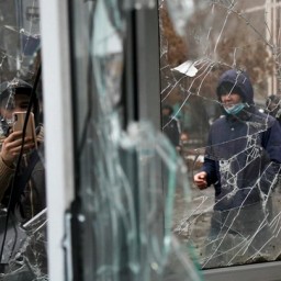 "Страшно за будущее": последние новости из Казахстана