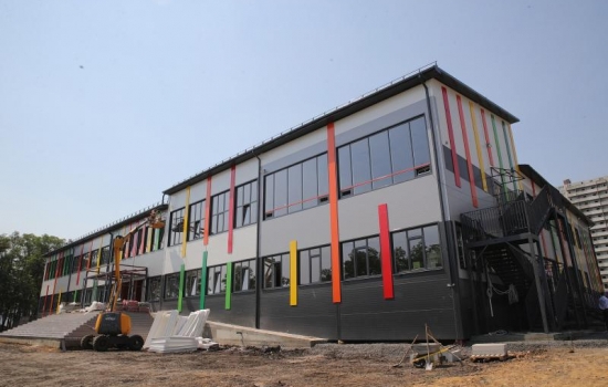 В Суворовском микрорайоне построят вторую модульную школу на 400 мест