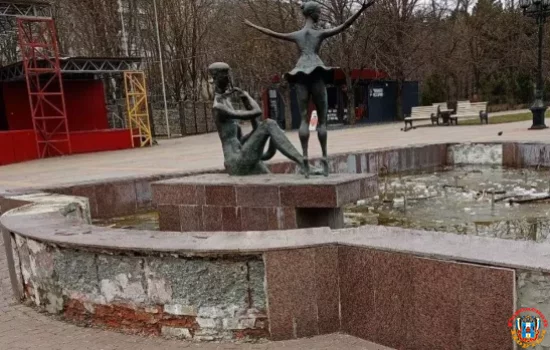 Фонтан в парке Плевен разрушается, а Администрации Советского района наплевать