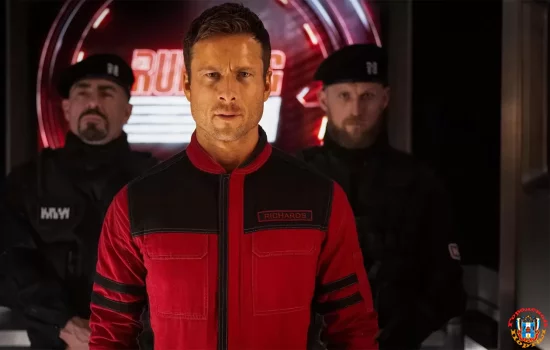 На старте проваливается Бегущий человек с Гленом Пауэллом