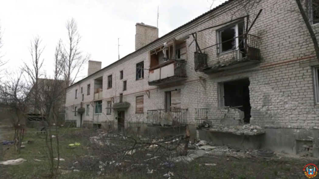 Боевики ВСУ в ночь на воскресенье обстреляли Донецк и Ясиноватую